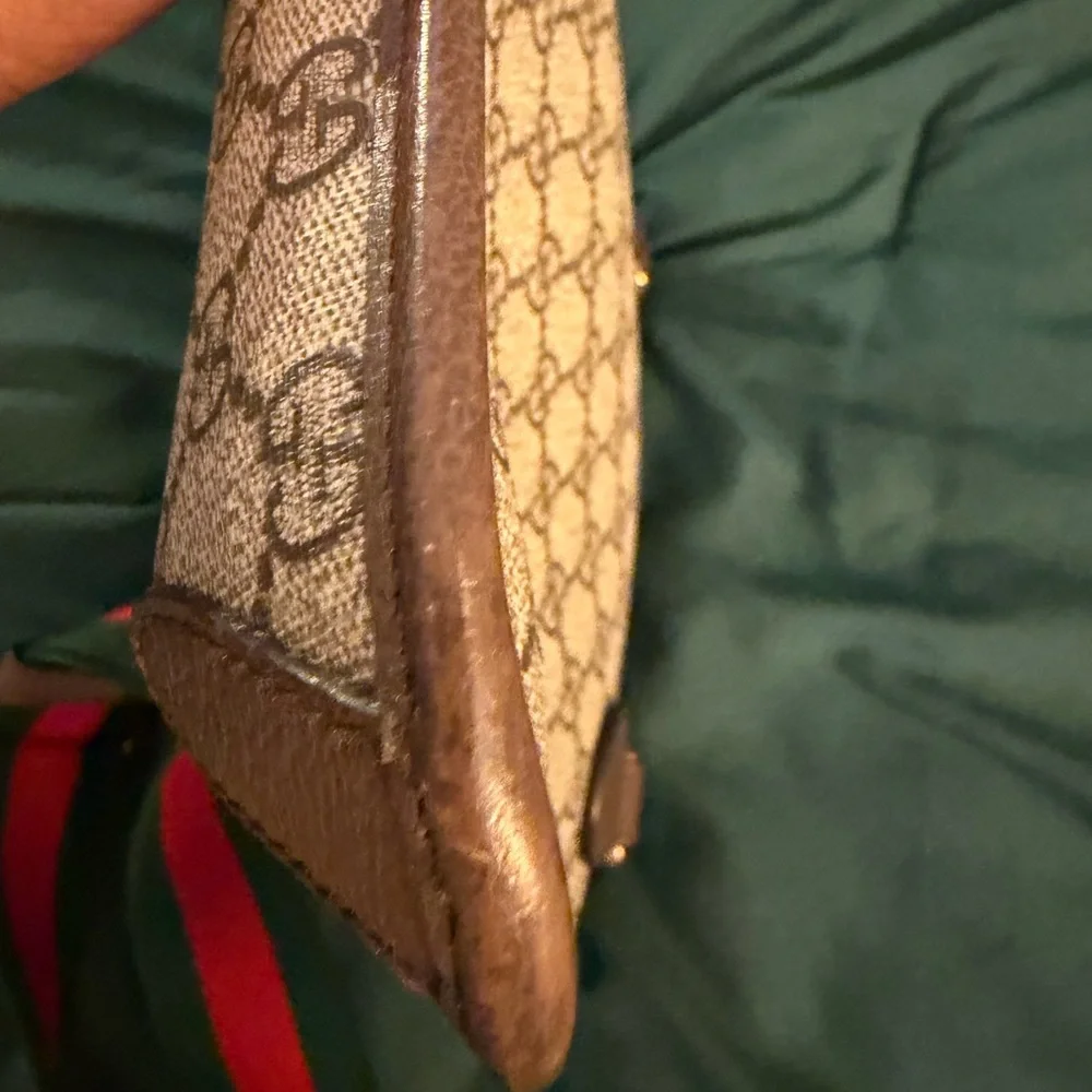 Gucci Tan and Brown Monogram Shoulder Bag••AUTHENTIC **